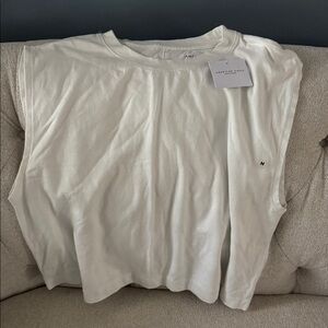 American Eagle Outfitters Cream Tee NWT